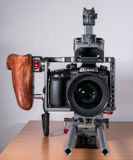 142304672500.png Tilta GH5 Cage 13.png